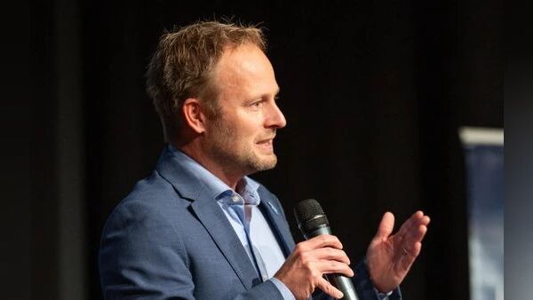 Martin Murrack, Sprecher des Aktionsbündnisses für die Würde unserer Städte, appelliert in Richtung Berlin, sich endlich an einer Altschuldenregelung zu beteiligen. © Universität Duisburg-Essen | Alexandra Roth